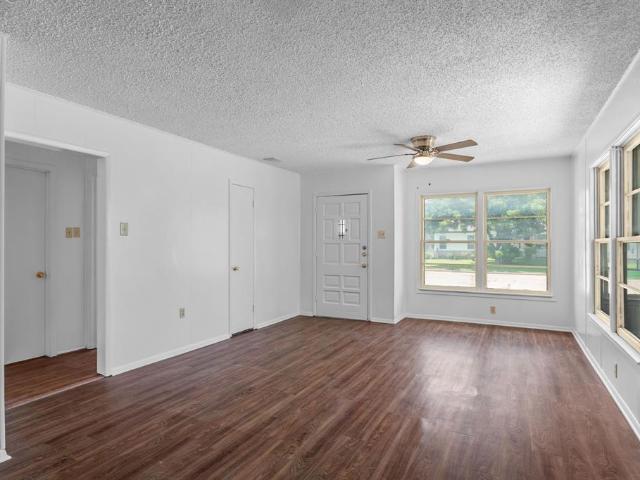 1409 Lawrence Drive