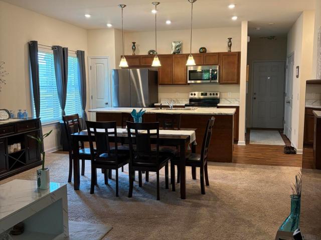 1409 Red Hill Drive