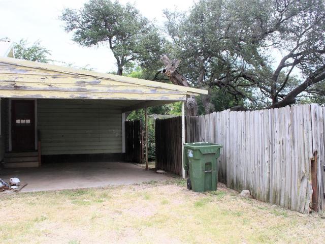1409 W Dry Street