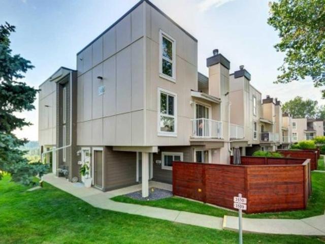 1409 13 Elbow Drive Sw, Calgary, AB, T2W 2P2 townhouse for sale | Listing ID A2340 | Royal LePage