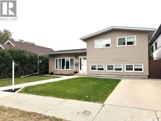 1409 2Nd Street, Estevan, SK, S4A 0M5 house for sale | Listing ID SK047672 | Royal LePage