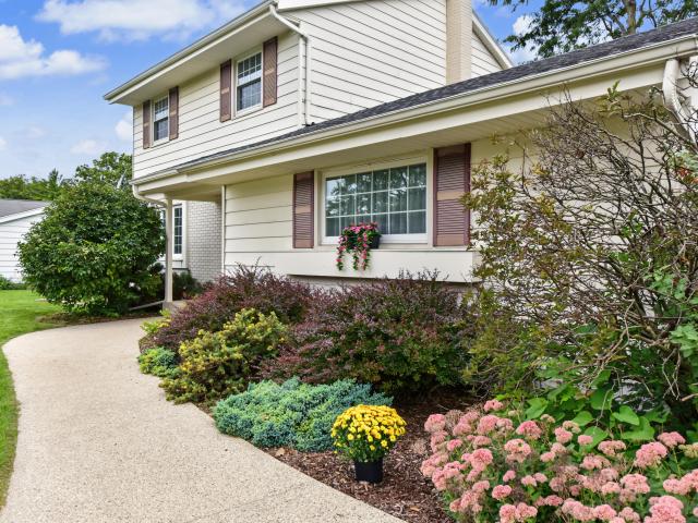 14000 W Wilbur Dr