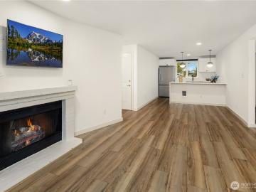 14006 NE 181st Pl, Unit B205, Woodinville, WA 98072 | MLS #2480