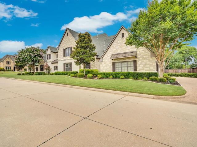 1400 Norwegian Wood Court