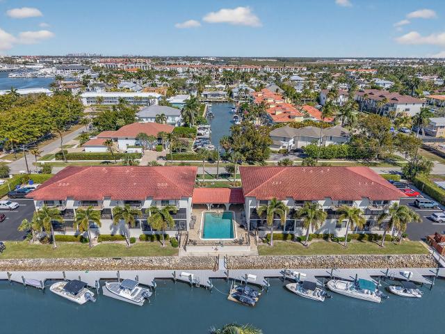 1400 Blue Point Avenue, 202, Naples, US, FL