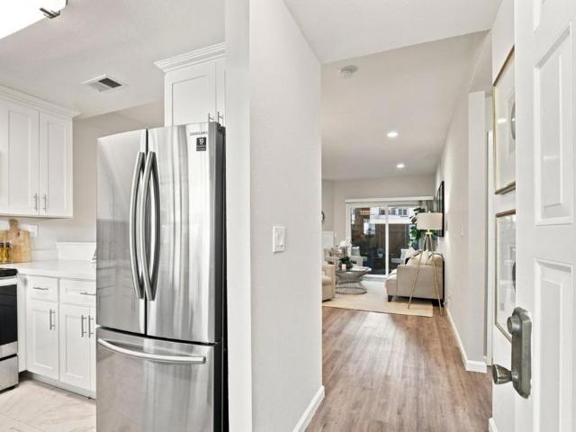 1400 Bowe Avenue 405