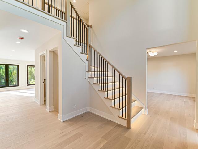 1400 Kingsport Court