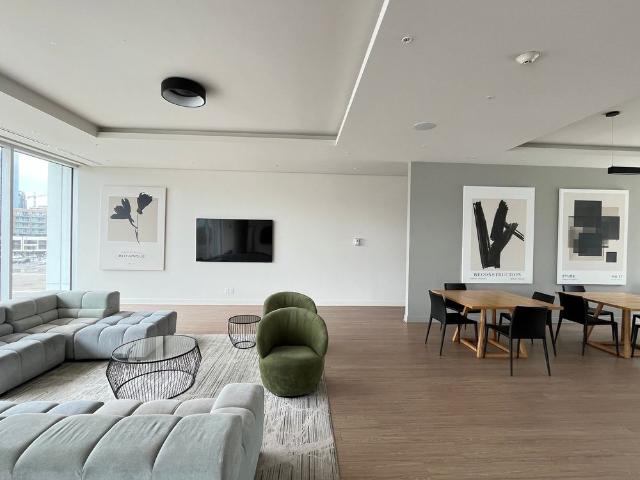 1400 Rue Ottawa Montréal Le Sud Ouest, QC H3C