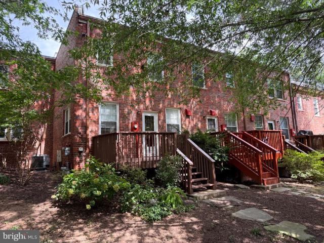 1400 S Barton Street S # 424