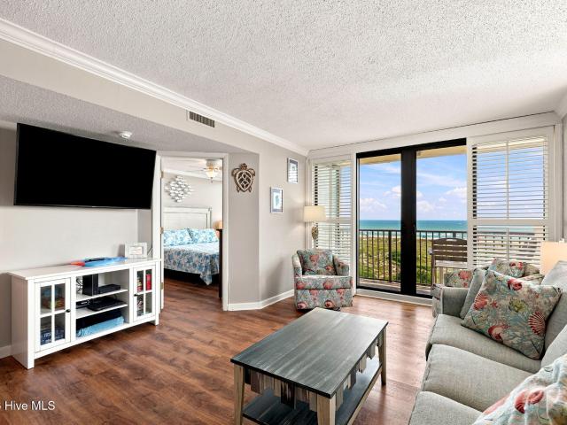 1400 E Fort Macon Road # 519