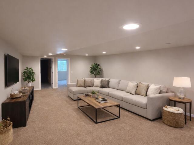 1400 Waldenberger Dr