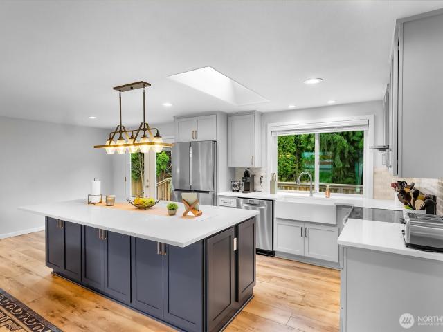 14013 th Ave NE, Kirkland, WA 98034 | MLS #2556