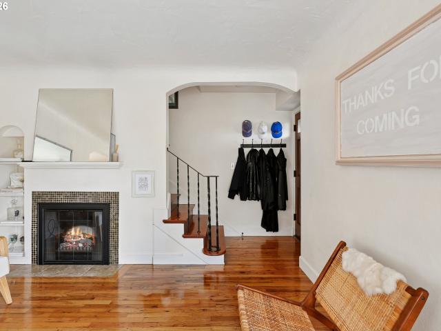1401 NW 23RD AVE