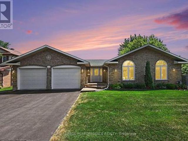 1401 Holy Cross Boulevard, Cornwall, ON, K6H 6Z5 house for sale | Listing ID X13581 | Royal LePage