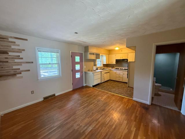 1401 pearl ave