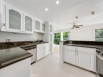1401 S Bentley Ave, Unit 203, Los Angeles, CA 90025 | MLS #OC26109