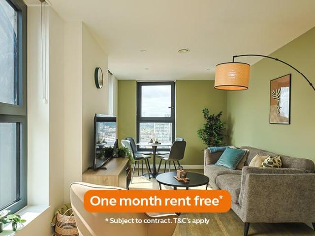 1401, Silver Yard, 100 Moor Street. 2 bed apartment to rent £1,260 pcm £291 pw