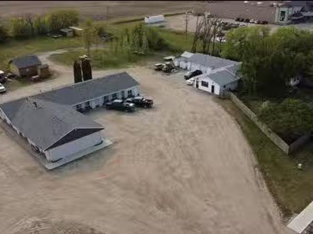 1401 35 Highway S, Nipawin, SK, S0E 1E0 commercial for sale.