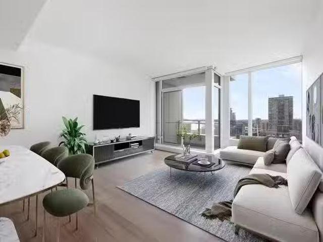 1401 618 Carnarvon Street, New Westminster, BC, V3M 0N9 Sing.