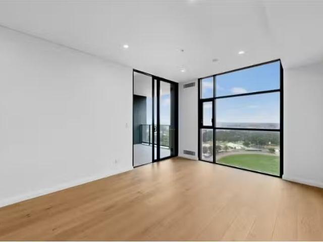1402/13 De Clambe Drive, Castle Hill Apartment for rent Liste.