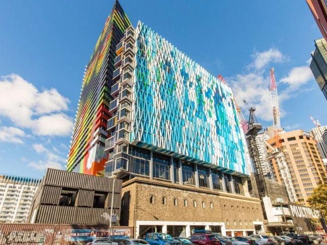 1402/28 Bouverie Street, Carlton