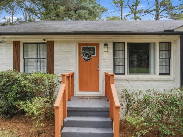 1402 Midlawn Drive