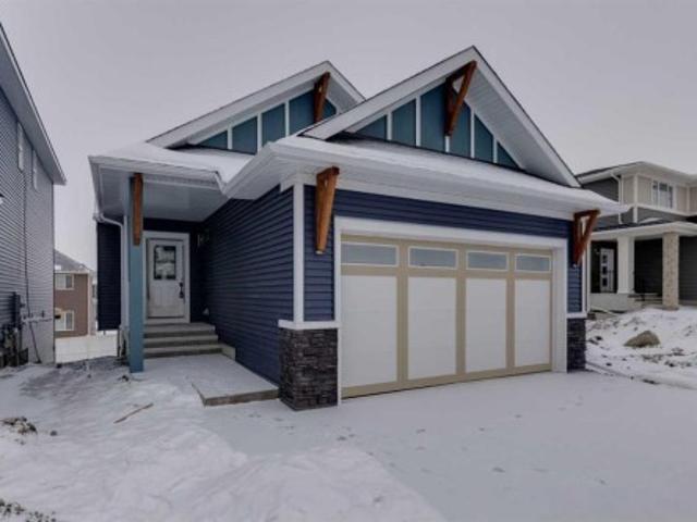 1402 Bayview Crescent Sw, Airdrie, AB, T4B 5N9 house for sale | Listing ID A2275 | Royal LePage