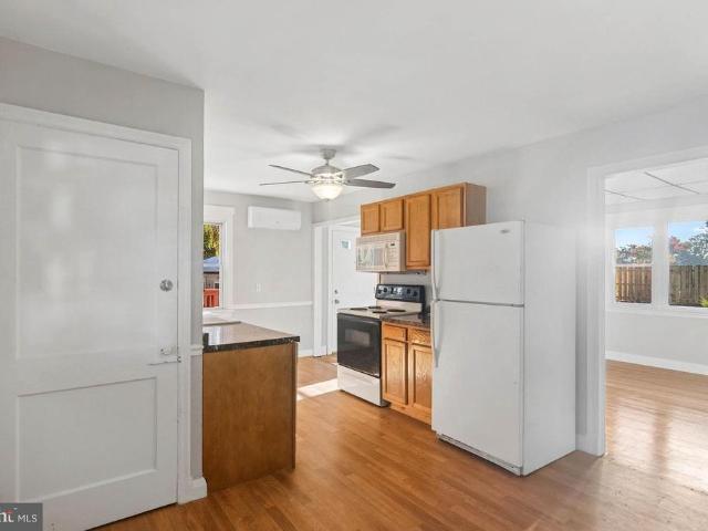 1402 Cranberry Road