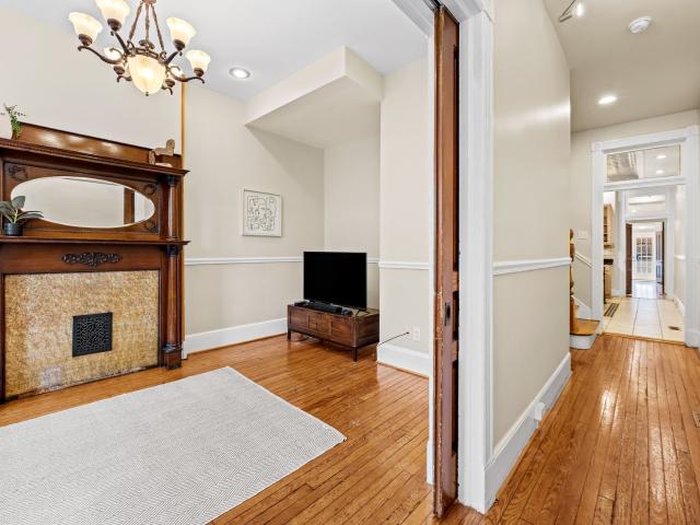 1402 Light Street, Baltimore, US, MD