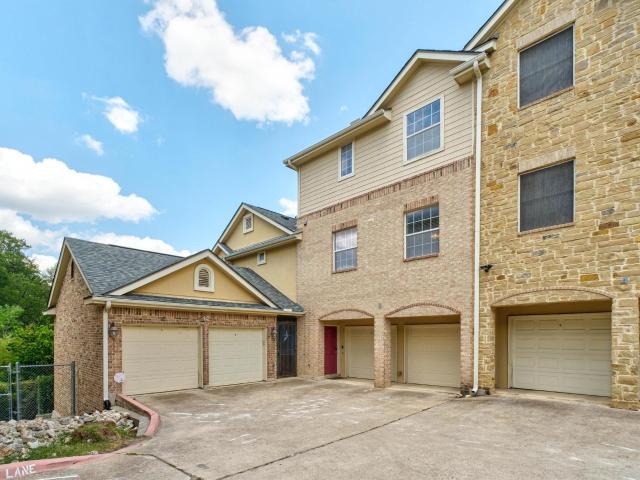 1402 Parker Ln # 3