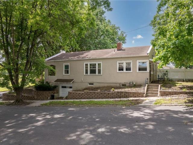 1402 S 30th Street
