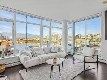 1402 108 W 1St Avenue, Vancouver, BC, V5Y 0H6 Single Family.