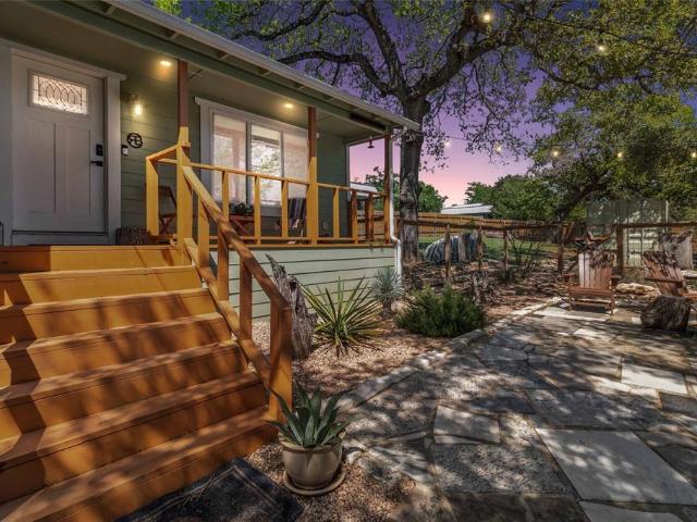 1403 Minnie Dr