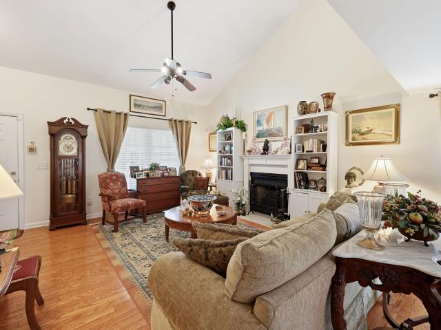 1403 Audubon Court