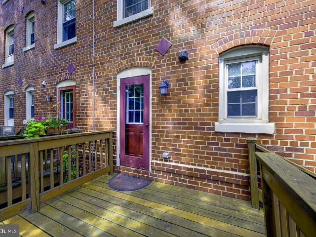 1403 E Abingdon Drive # 2