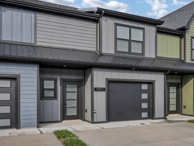 1403 Jonathan Wade Circle