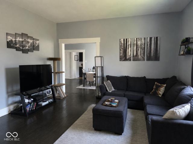 1403 Pearl Street