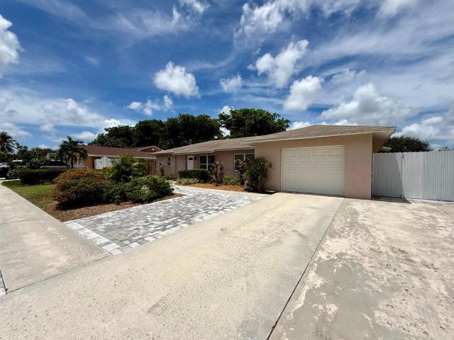 1403 W Libby Drive, West Palm Beach, FL