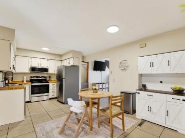 1403 8th Street