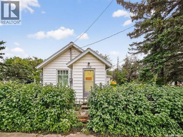 140 1St Avenue, Chaplin, SK, S0H 0V0 house for sale | Listing ID SK016855 | Royal LePage