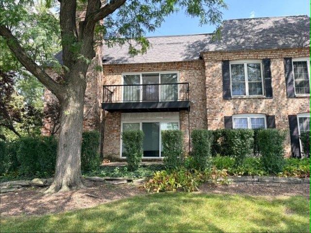 140 Carriage Way Dr Unit C228, Burr Ridge, IL 60527