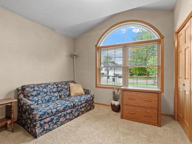 140 Cedar Drive S