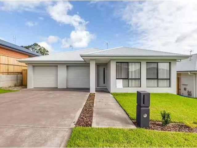 1/40 Avocet Street, Aberglasslyn Townhouse for rent Listed by.