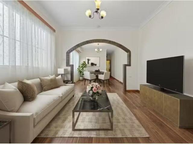 140 Baptist Street, Redfern House for rent Listed by Amberly.