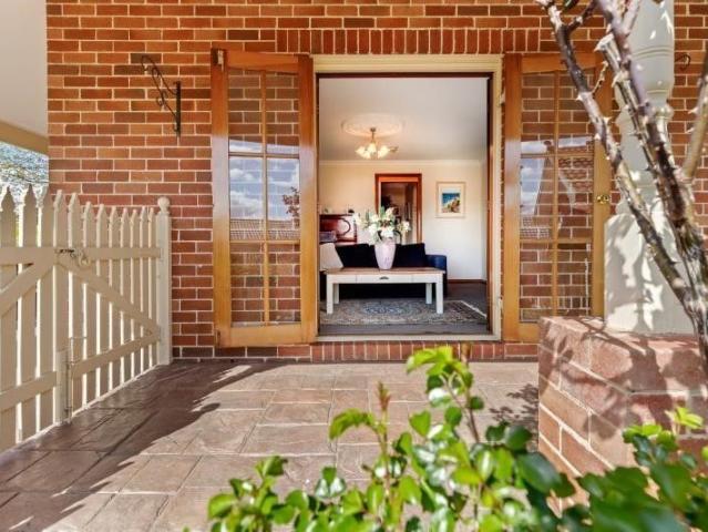 140 Bicentennial Drive, Jerrabomberra