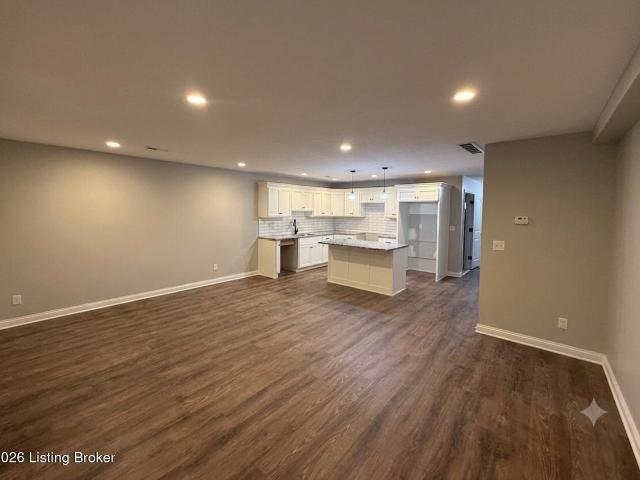 140 Blakenrod Blvd F