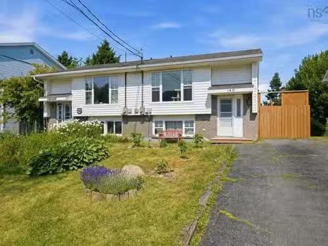 140 Briarwood Drive, Eastern Passage, NS, B3G 1B7 house for.
