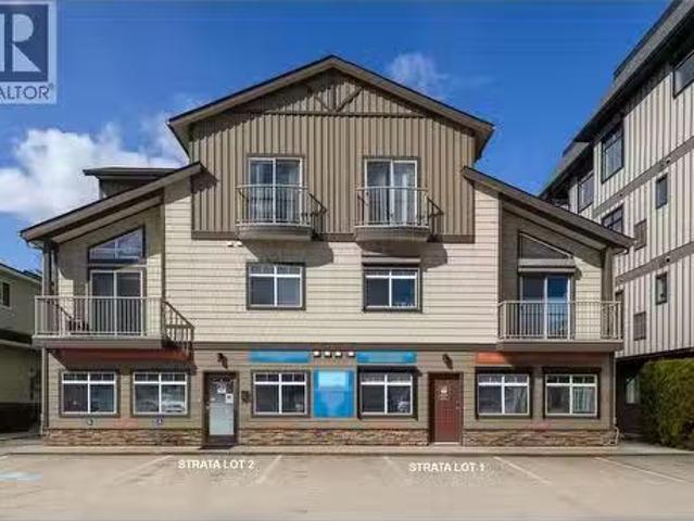 140 Harbourfront Drive Ne Unit# 1 Lot# 1, Salmon Arm, BC, V1E.