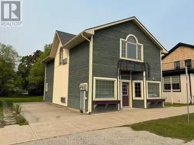 140 High Street, Saugeen Shores, ON, N0H 2L0 commercial for.