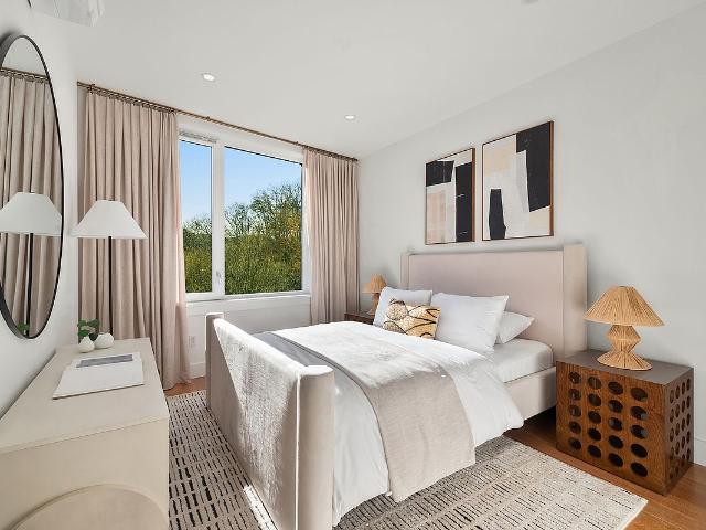140 Hillside Avenue, New York, NY